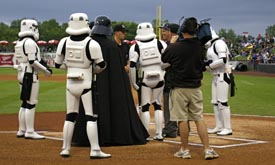 Wisconsin-Star Wars2
